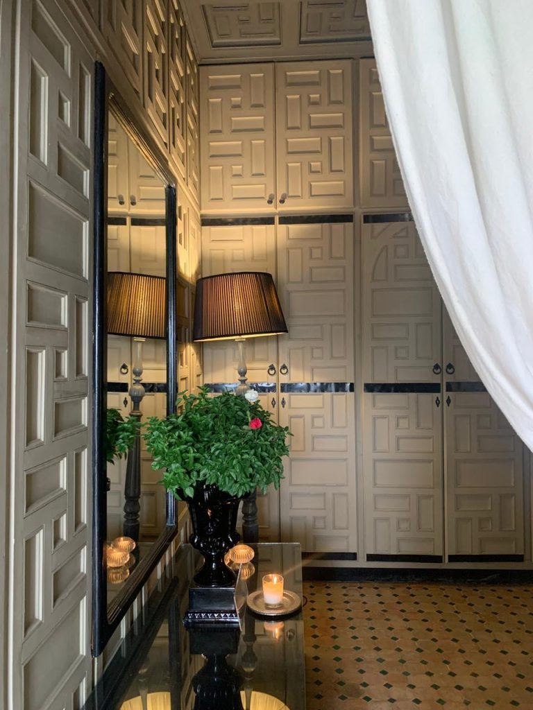 0B328620-0094-4E94-954D-3C7868CFD8A9