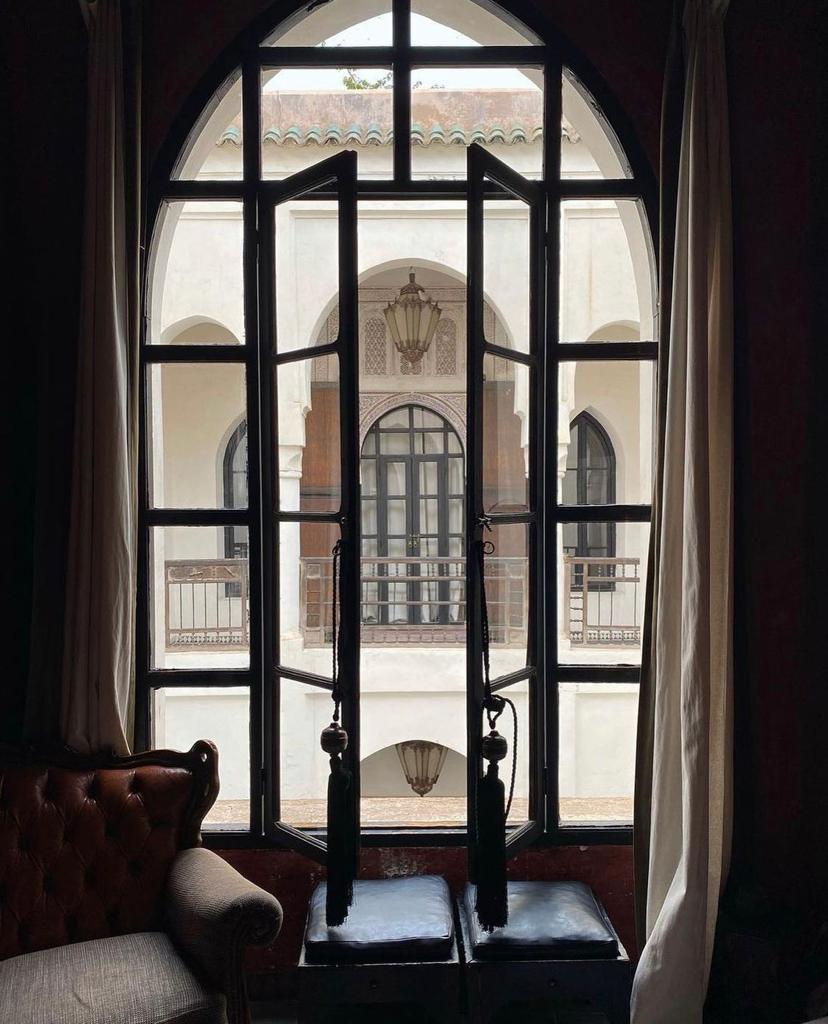 0B8B5FF0-8C98-4536-B8C1-6AF40B0CA782