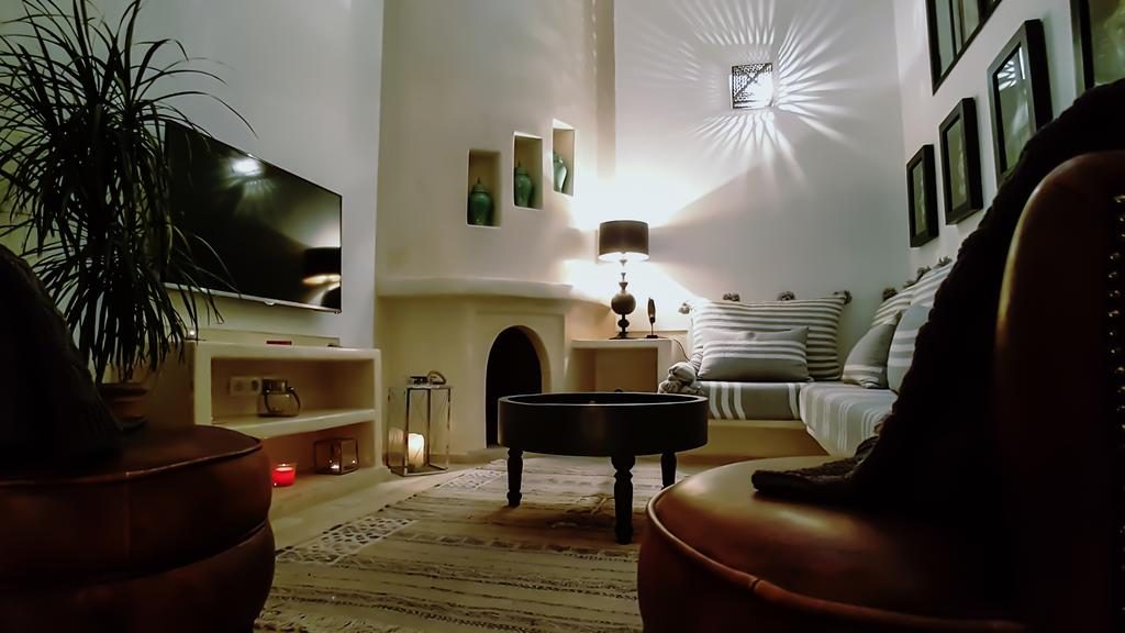 Riads-for-sale-Marrakech-Riad-for-sale-Marrakech-Marrakech-Realty-Marrakech-Real-Estate-Immobilier-Marrakech-Riads-a-vendre-Marrakech-07.jpg
