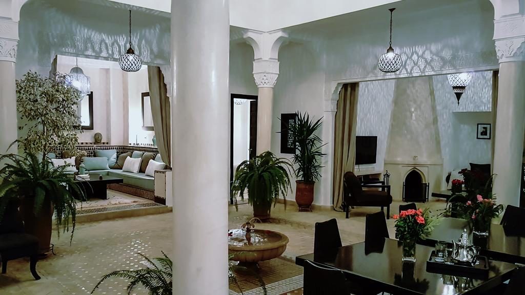 Riads-for-sale-Marrakech-Riad-for-sale-Marrakech-Marrakech-Realty-Marrakech-Real-Estate-Immobilier-Marrakech-Riads-a-vendre-Marrakech-04.jpg
