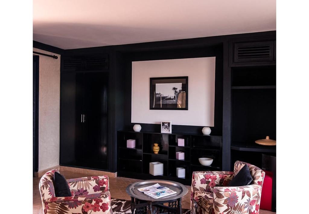 Villas-for-sale-Marrakech-villa-for-sale-Marrakech-Marrakech-Realty-Marrakech-real-estate-Immobilier-Marrakech-villa-a-vendre-Marrakech-15.jpg