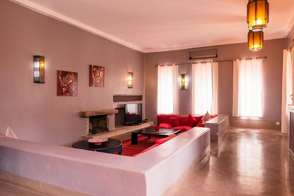 Villas-for-sale-Marrakech-villa-for-sale-Marrakech-Marrakech-Realty-Marrakech-real-estate-Immobilier-Marrakech-villa-a-vendre-Marrakech-11.jpg