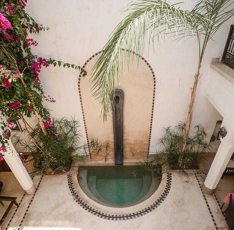 Riads-for-sale-Marrakech-Riad-for-sale-Marrakech-Marrakech-Realty-Marrakech-Real-Estate-Immobilier-Marrakech-Riads-a-vendre-Marrakech-02.jpg