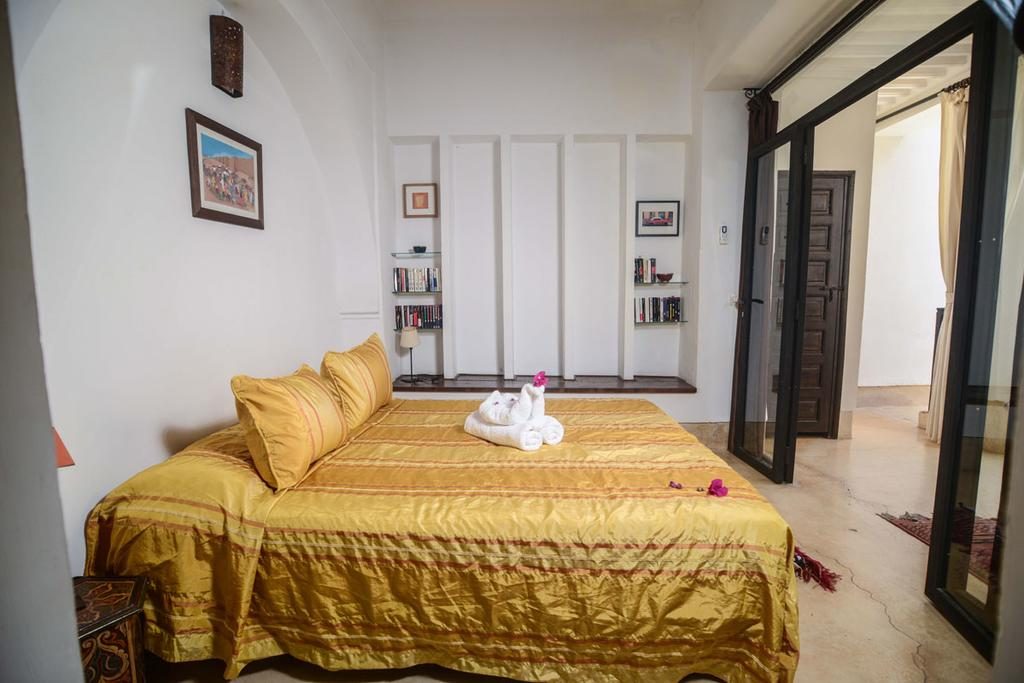 Riads-for-sale-Marrakech-Riad-for-sale-Marrakech-Marrakech-Realty-Marrakech-Real-Estate-Immobilier-Marrakech-Riads-a-vendre-Marrakech-04.jpg
