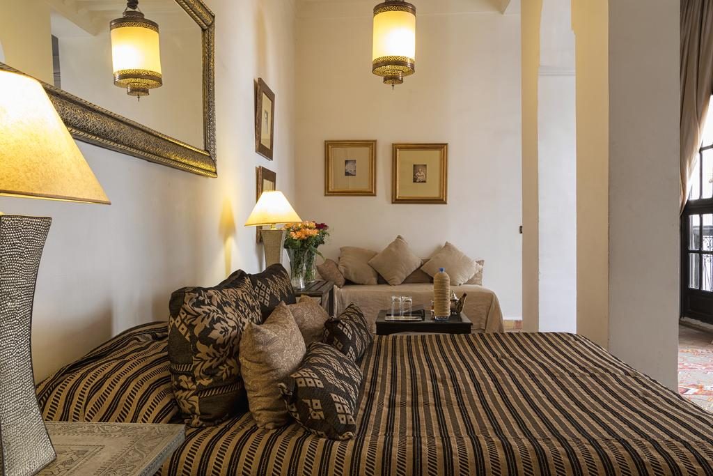 Riads-for-sale-Marrakech-Riad-for-sale-Marrakech-Marrakech-Realty-Marrakech-Real-Estate-Immobilier-Marrakech-Riads-a-vendre-Marrakech-19.jpg