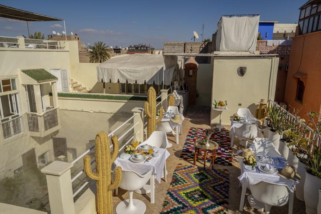 Riads-for-sale-Marrakech-Riad-for-sale-Marrakech-Marrakech-Realty-Marrakech-Real-Estate-Immobilier-Marrakech-Riads-a-vendre-Marrakech-901.jpg