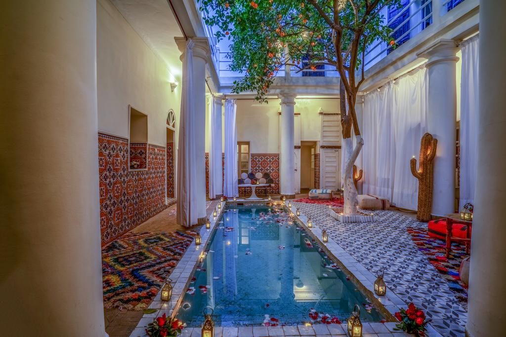 Riads-for-sale-Marrakech-Riad-for-sale-Marrakech-Marrakech-Realty-Marrakech-Real-Estate-Immobilier-Marrakech-Riads-a-vendre-Marrakech-02.jpg