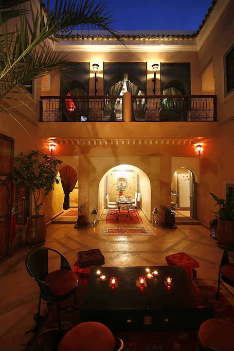 Riads-for-sale-Marrakech-Riad-for-sale-Marrakech-Marrakech-Realty-Marrakech-Real-Estate-Immobilier-Marrakech-Riads-a-vendre-Marrakech-10.jpg