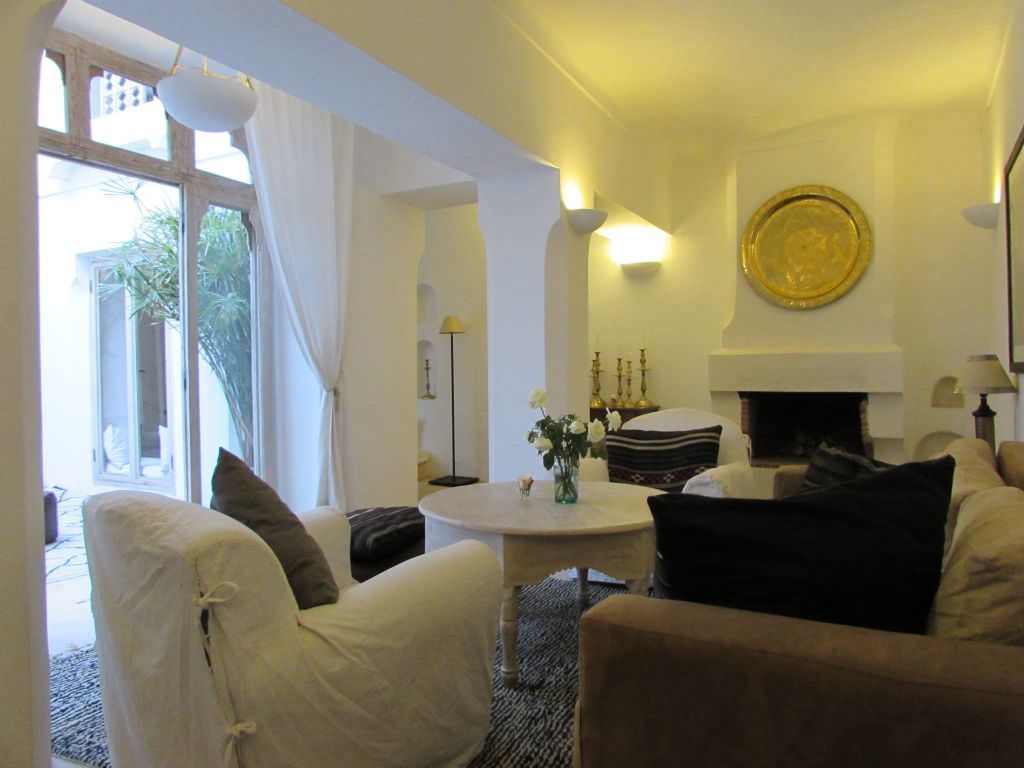 Riads-for-sale-Marrakech-Riad-for-sale-Marrakech-Marrakech-Realty-Marrakech-Real-Estate-Immobilier-Marrakech-Riads-a-vendre-Marrakech-16.jpg