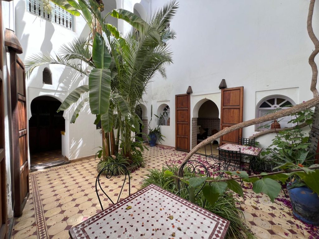 32A133FC-9B4C-4BF1-B662-37D2775F10F4