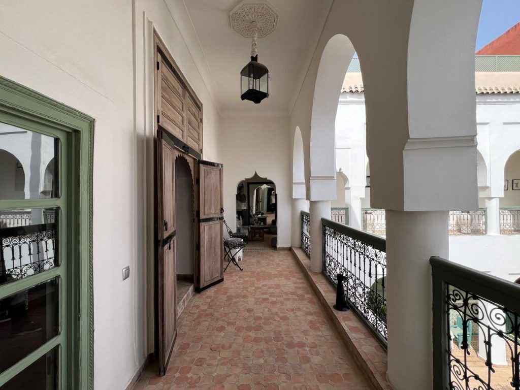 3A94677E-065E-4AEB-89BE-A34DB66A2B8E