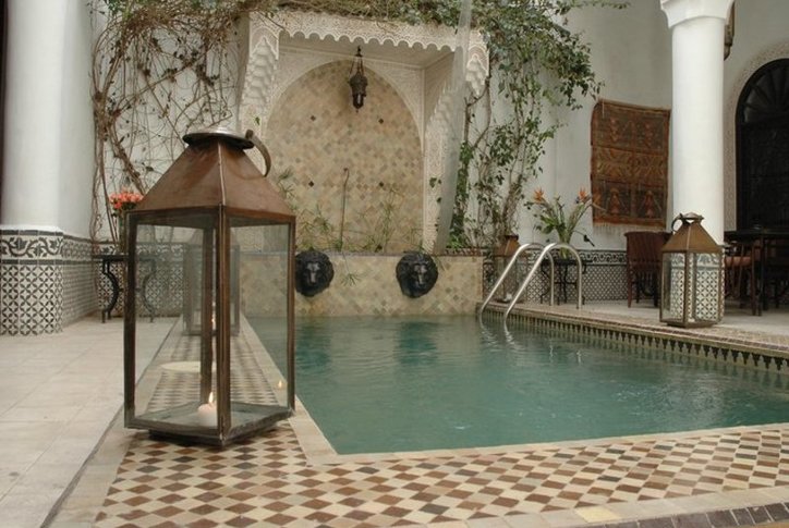 Riads-for-sale-Marrakech-Riad-for-sale-Marrakech-Marrakech-Realty-Marrakech-Real-Estate-Immobilier-Marrakech-Riads-a-vendre-Marrakech-02.jpg