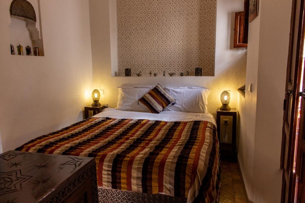 4B7826E5-A809-4E9E-9695-55A77DA93BEA