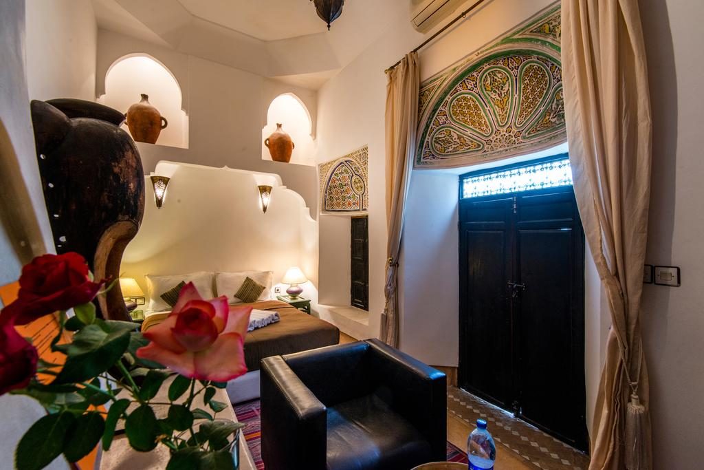 Riads-for-sale-Marrakech-Riad-for-sale-Marrakech-Marrakech-Realty-Marrakech-Real-Estate-Immobilier-Marrakech-Riads-a-vendre-Marrakech-12.jpg