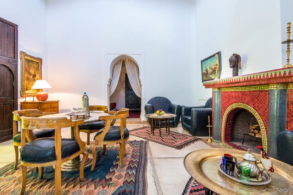 Riads-for-sale-Marrakech-Riad-for-sale-Marrakech-Marrakech-Realty-Marrakech-Real-Estate-Immobilier-Marrakech-Riads-a-vendre-Marrakech-03.jpg