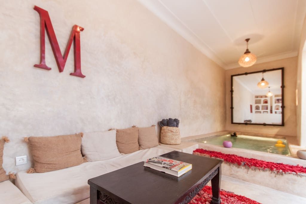 Riads-for-sale-Marrakech-Riad-for-sale-Marrakech-Marrakech-Realty-Marrakech-Real-Estate-Immobilier-Marrakech-Riads-a-vendre-Marrakech-03.jpg