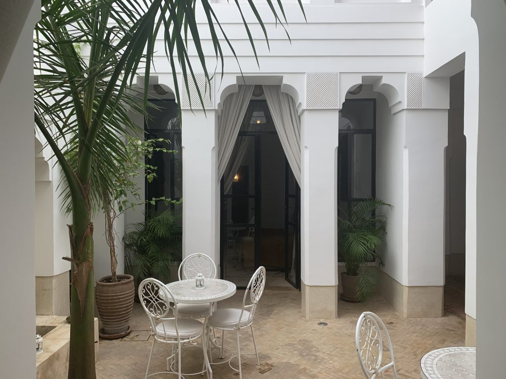 Riads-for-sale-Marrakech-Riad-for-sale-Marrakech-Marrakech-Realty-Marrakech-Real-Estate-Immobilier-Marrakech-Riads-a-vendre-Marrakech-0901.jpg
