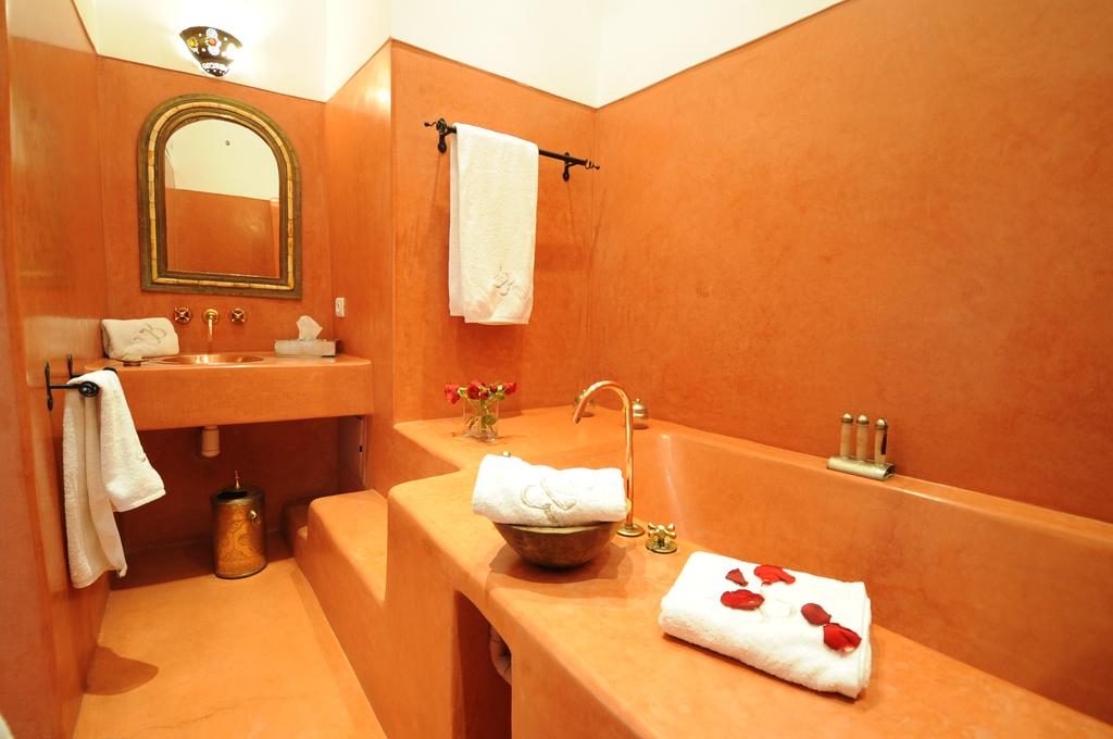 Riads-for-sale-Marrakech-Riad-for-sale-Marrakech-Marrakech-Realty-Marrakech-Real-Estate-Immobilier-Marrakech-Riads-a-vendre-Marrakech-7701.jpg