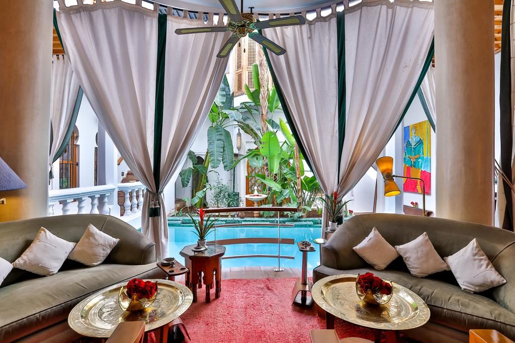 Riads-for-sale-Marrakech-Riad-for-sale-Marrakech-Marrakech-Realty-Marrakech-Real-Estate-Immobilier-Marrakech-Riads-a-vendre-Marrakech-13.jpg