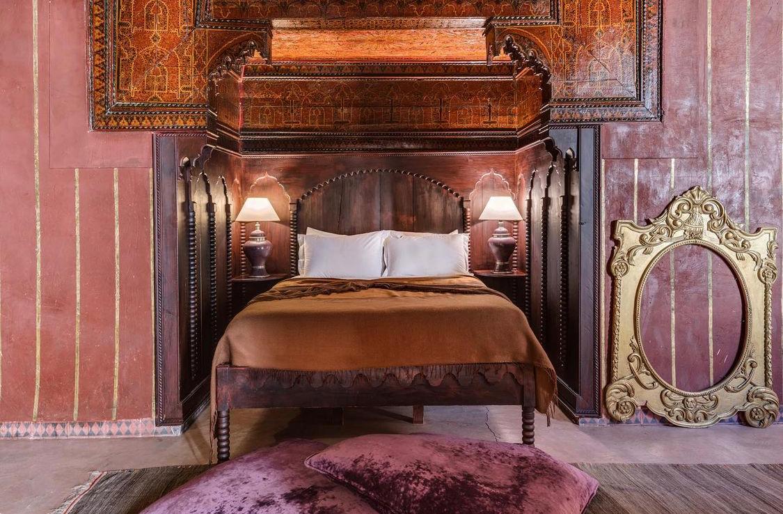 760E3271-9AF4-494E-B46C-B5D6AB55A6E8