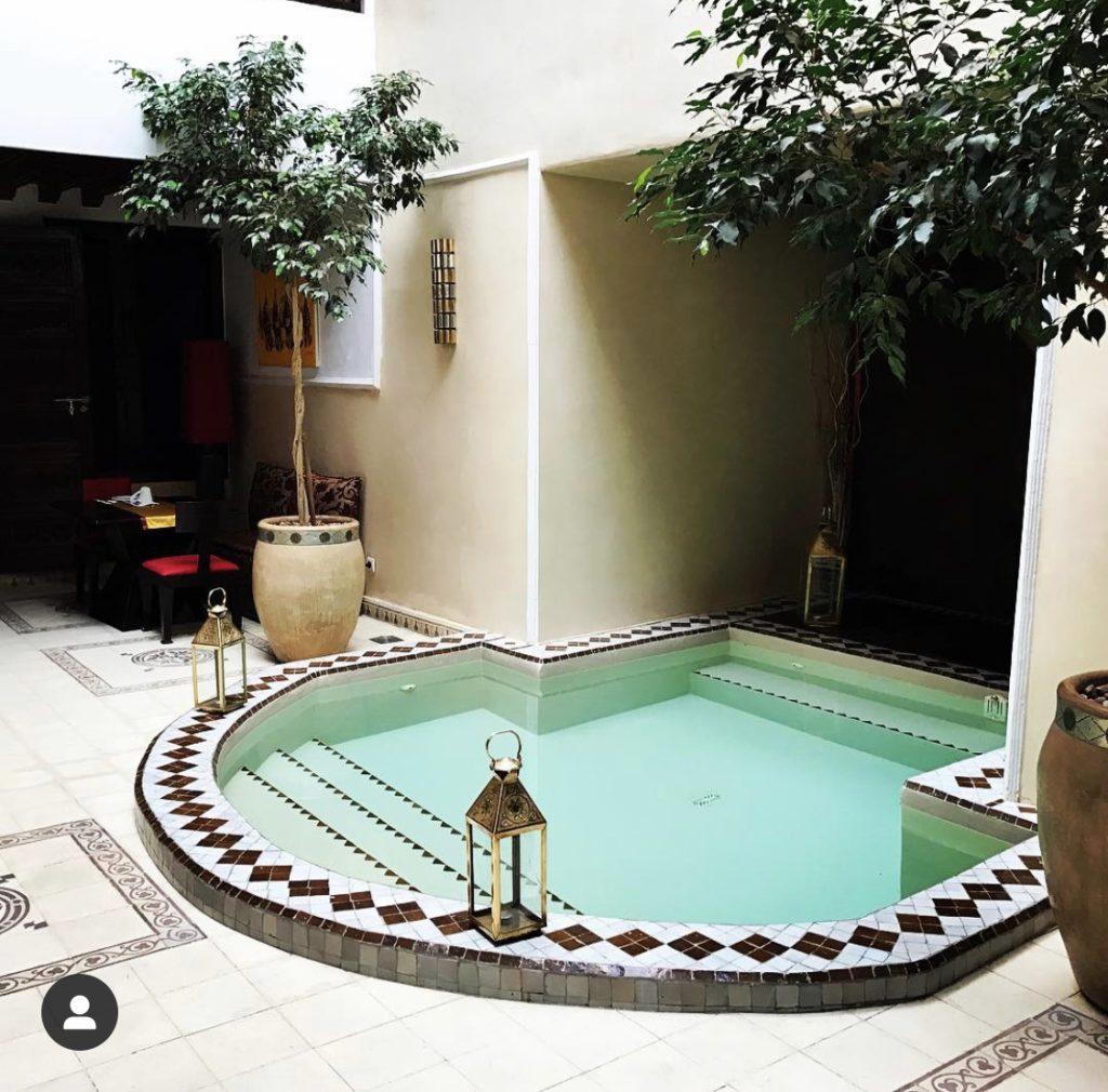 834F1B22-9942-4AFF-8608-F11C894BBD4D