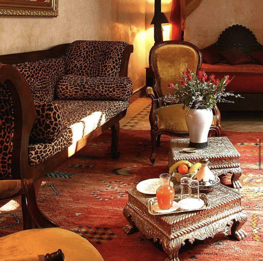 949F2907-3700-42D7-B6E9-407533BCC27F