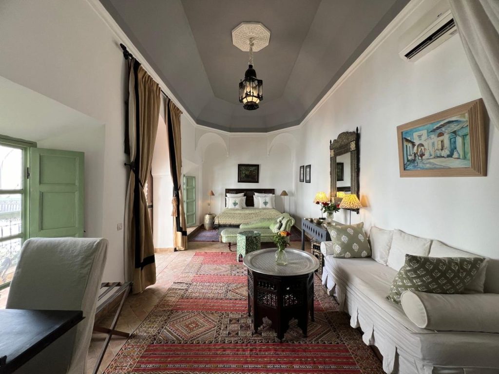 C09CBC11-D997-4869-89C1-97A18265A8BC