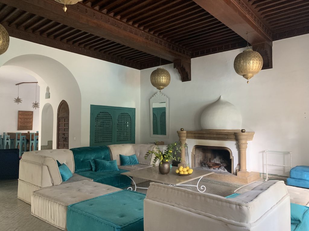 Villas-for-sale-Marrakech-villa-for-sale-Marrakech-Marrakech-Realty-Marrakech-real-estate-Immobilier-Marrakech-villa-a-vendre-Marrakech-401.jpg