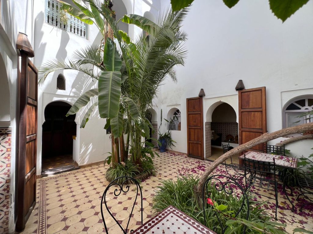 D972DC02-38F5-4AD5-8385-5192036C5498