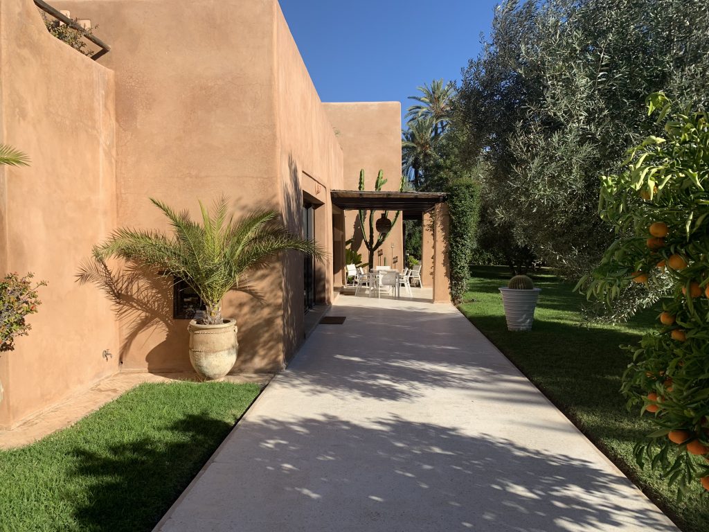 Villas-for-sale-Marrakech-villa-for-sale-Marrakech-Marrakech-Realty-Marrakech-real-estate-Immobilier-Marrakech-villa-a-vendre-Marrakech-06.jpg