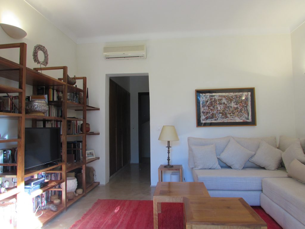 Villas-for-sale-Marrakech-villa-for-sale-Marrakech-Marrakech-Realty-Marrakech-real-estate-Immobilier-Marrakech-villa-a-vendre-Marrakech-03.jpg