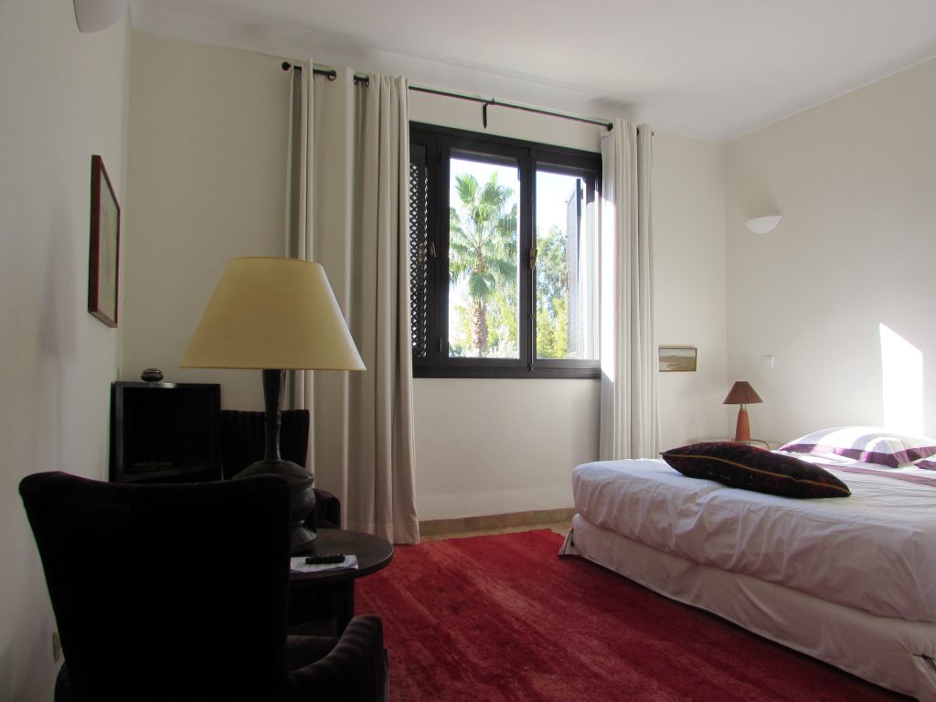 Villas-for-sale-Marrakech-villa-for-sale-Marrakech-Marrakech-Realty-Marrakech-real-estate-Immobilier-Marrakech-villa-a-vendre-Marrakech-04.jpg