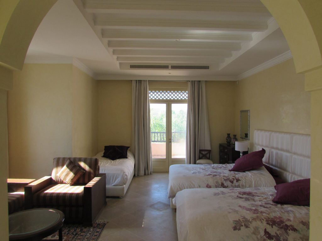 Villas-for-sale-Marrakech-villa-for-sale-Marrakech-Marrakech-Realty-Marrakech-real-estate-Immobilier-Marrakech-villa-a-vendre-Marrakech-11.jpg