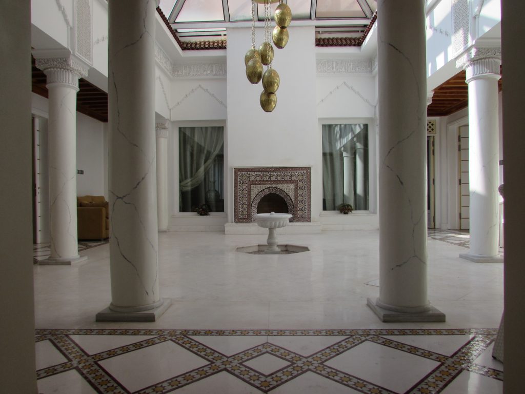 Villas-for-sale-Marrakech-villa-for-sale-Marrakech-Marrakech-Realty-Marrakech-real-estate-Immobilier-Marrakech-villa-a-vendre-Marrakech-03.jpg