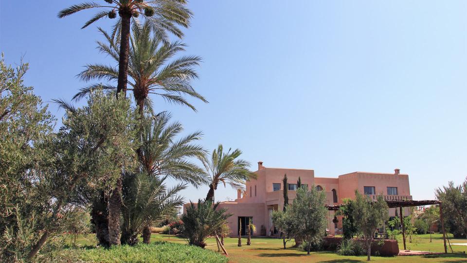 Luxury Marrakech villa for sale in the Palmeraie 600m2 designer villa