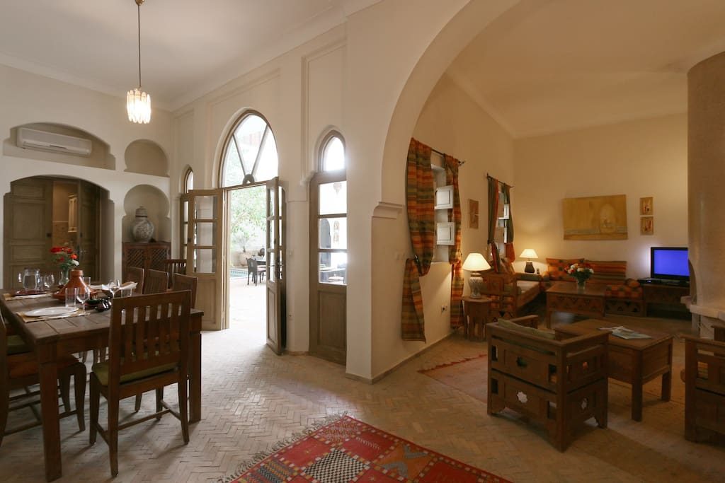 Riads-for-sale-Marrakech-Riad-for-sale-Marrakech-Marrakech-Realty-Marrakech-Real-Estate-Immobilier-Marrakech-Riads-a-vendre-Marrakech-07.jpg